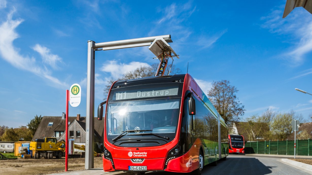Sorgen seit fünf Jahren für das „Osnabrücker E-Gefühl: Die E-Gelenkbusse der Stadtwerke Osnabrück 
